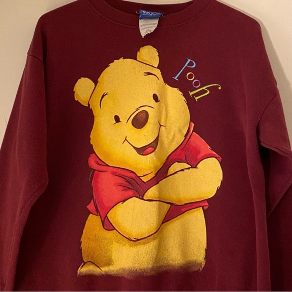 Vintage Pooh Sweatshirt Women’s Size S/M Yellow-Red